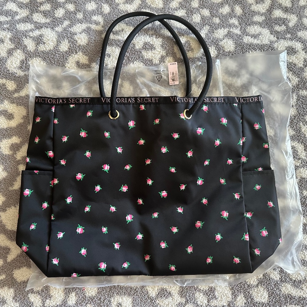NWT! Victorias Secret Reversible Tote Bag- Black Floral